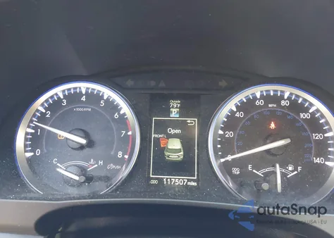 2016 Toyota Highlander Xle V6 z USA, uszkodzony, nr VIN 5TDJKRFH1GS301433